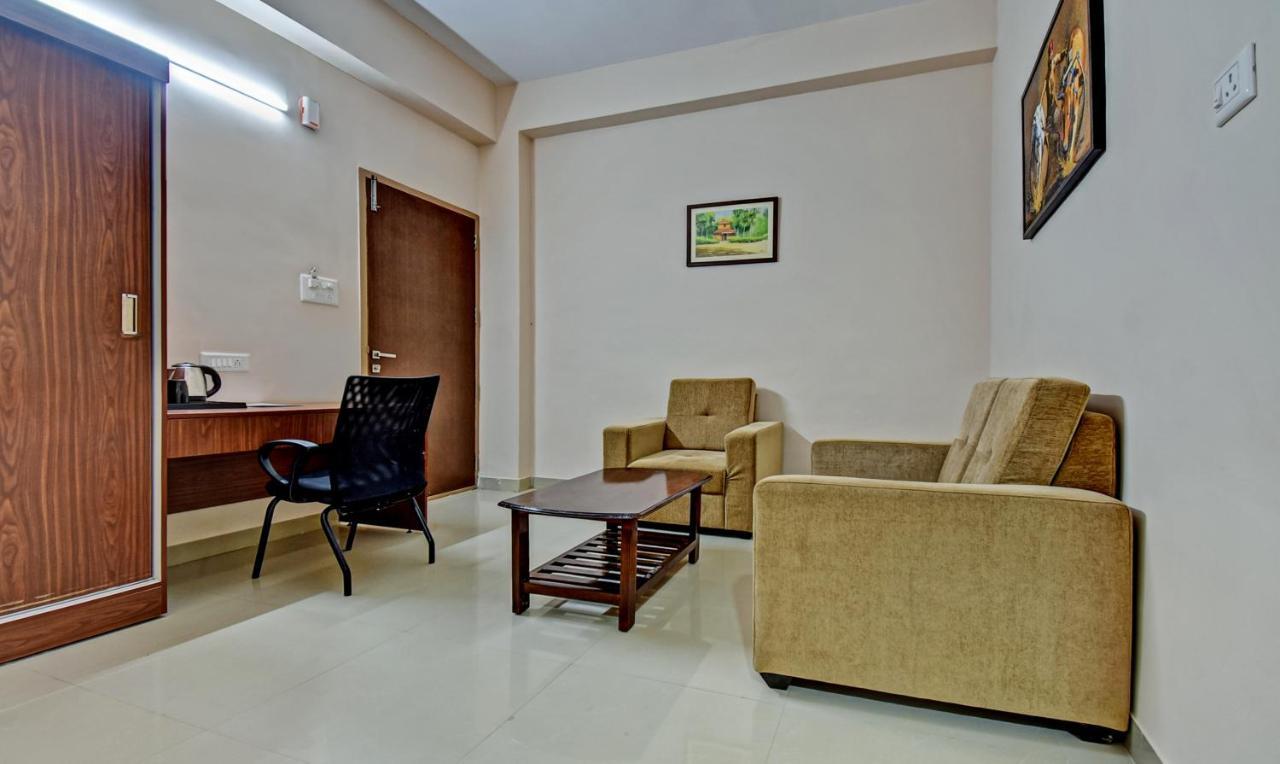 Treebo Trend Apple Tree Apartment & Suites Bangalore Exterior foto
